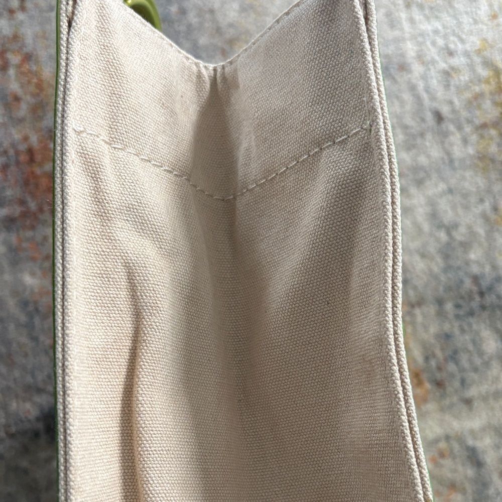 Noah Handbag - Picture 5 of 6